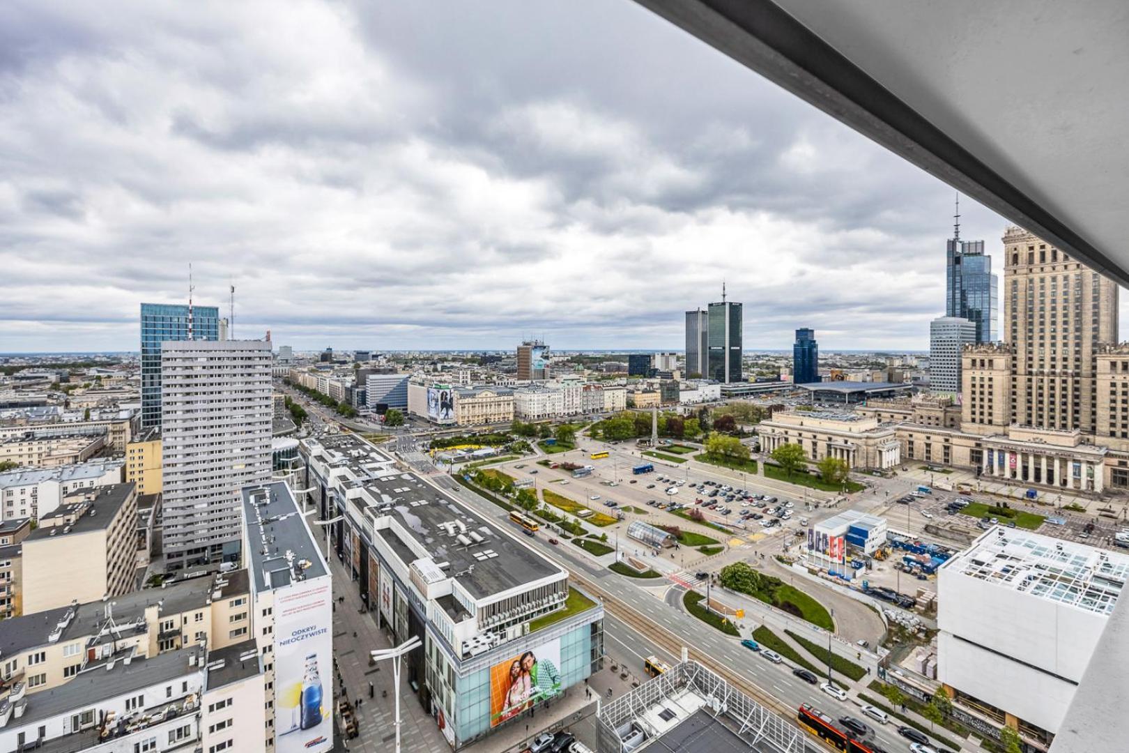 With View Of 23rd Floor Warszawa